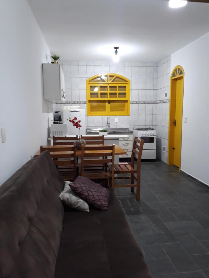 Residencial Colonial Amarelo A 150M Da Praia De Mariscal Aparthotel Bombinhas Exterior foto